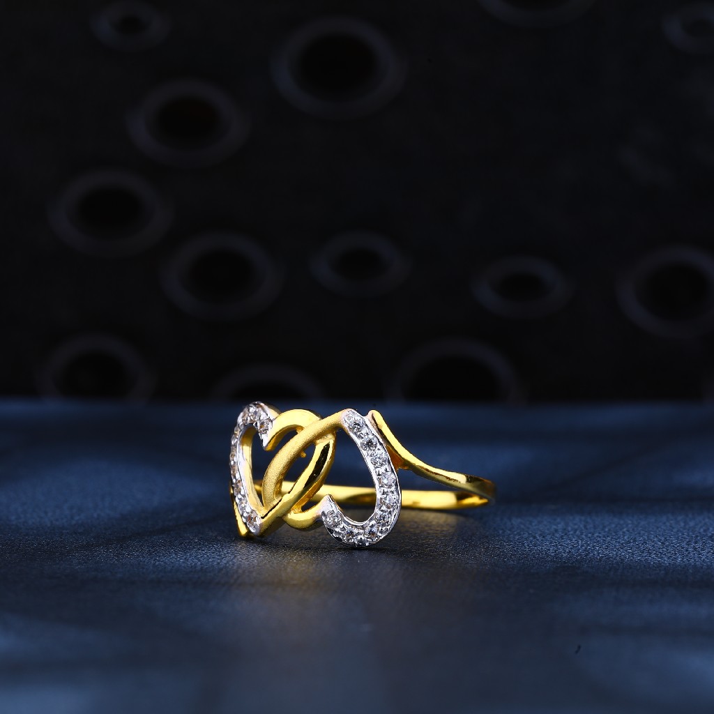 22ct Gold Exclusive Cz Stylish Ring LR142