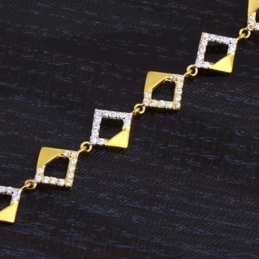 22KT Gold Ladies Designer Bracelet LB444