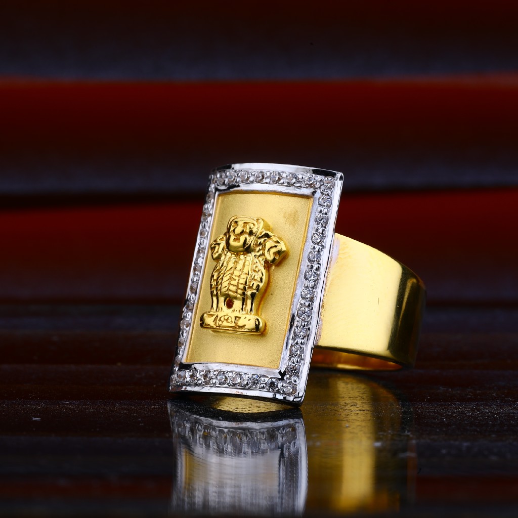 Buy quality 916 Gold Cz Mens Ring MHR56 in Ahmedabad