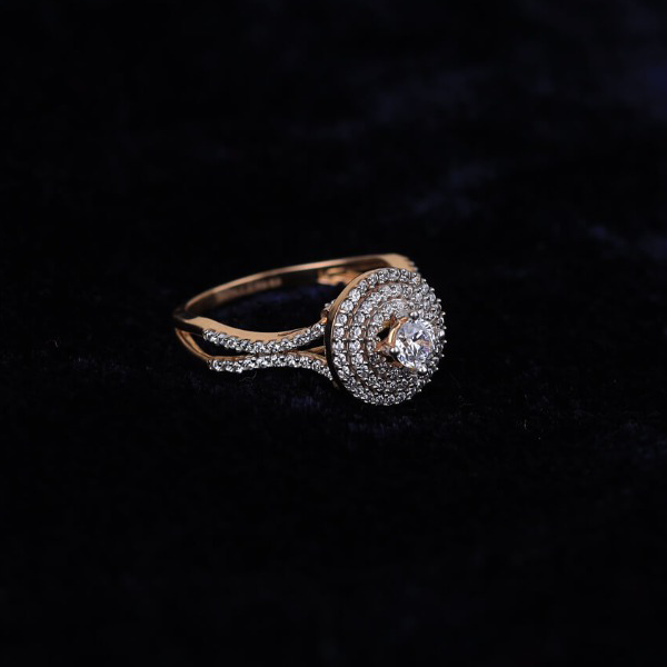 Gold with cz diamond ladies ring