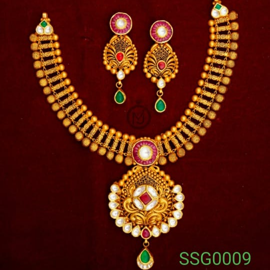 916 gold antique with pink stone necklace set