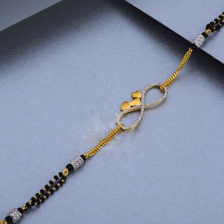 Hand mangalsutra