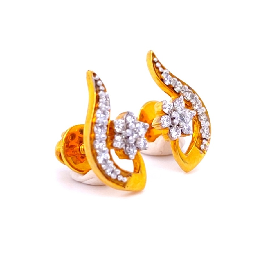 Elize diamond earring