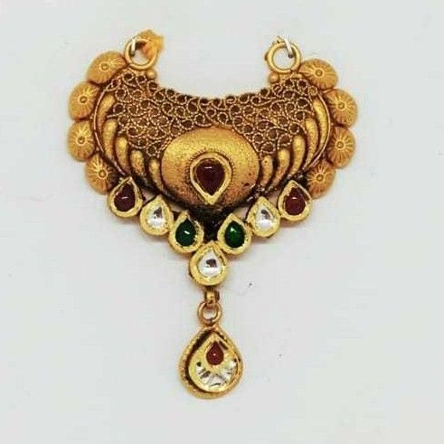 22 KT Gold Rajwadi Antique Pendant