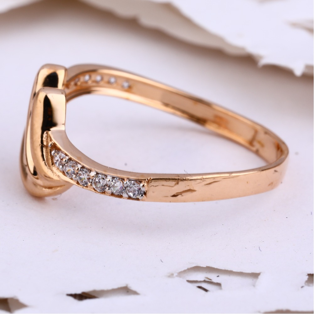 18KT Rose Gold exclusive Women's Ring RLR613