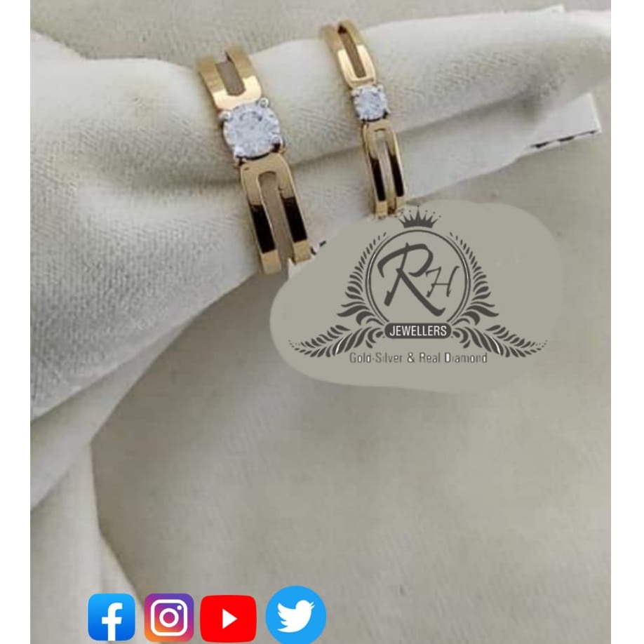 22 carat gold single stone daimond couple rings Rh-CR406