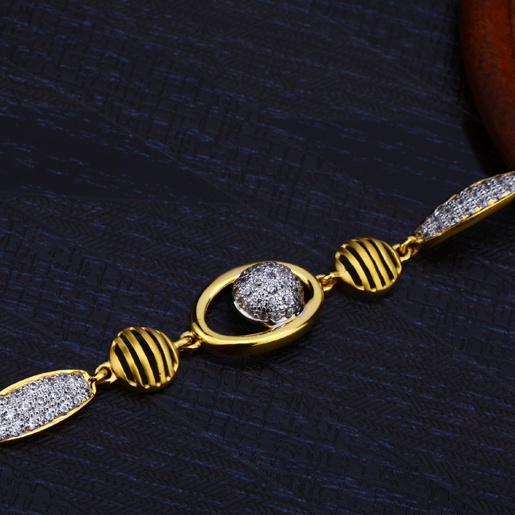 Ladies 22K Gold Casting Bracelet-LB140