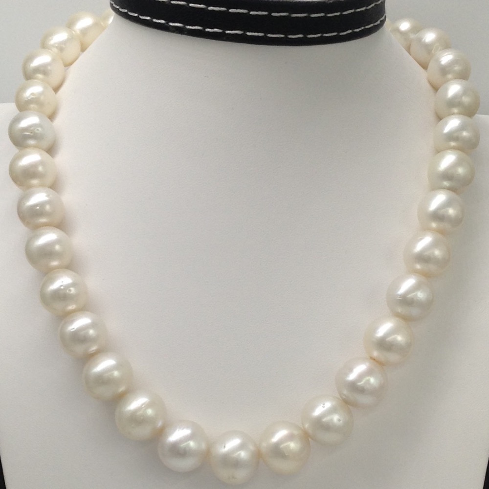 White south sea pearls strand JPM0010