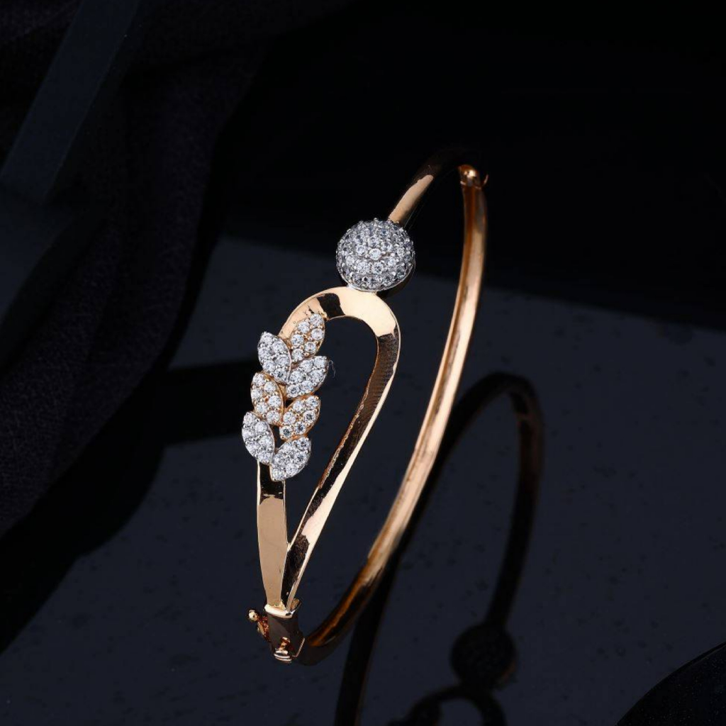 22k gold exclusive leaf design ladies bracelet