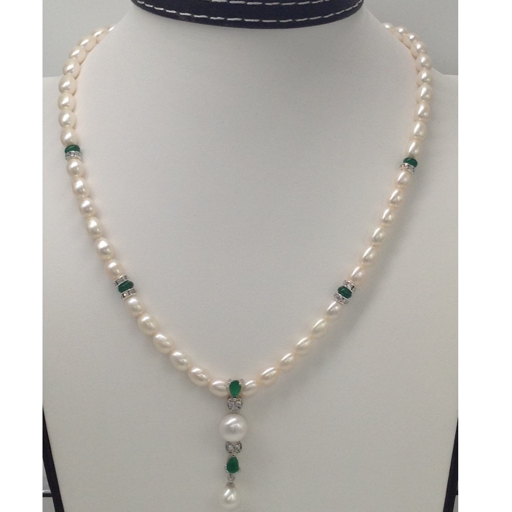 White pearls pendent set with oval pearls mala jps0060