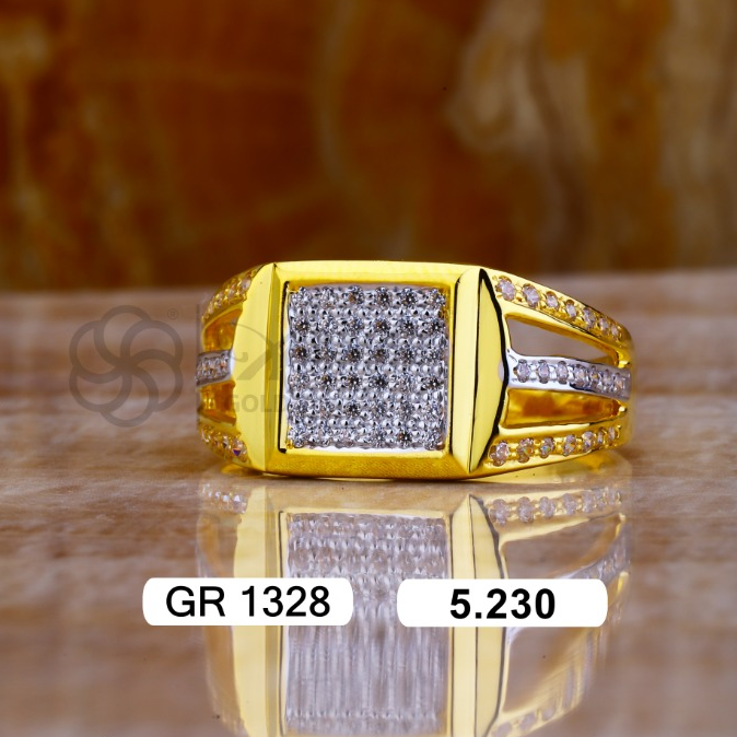 22K(916)Gold Gents Diamond Square Fancy Ring
