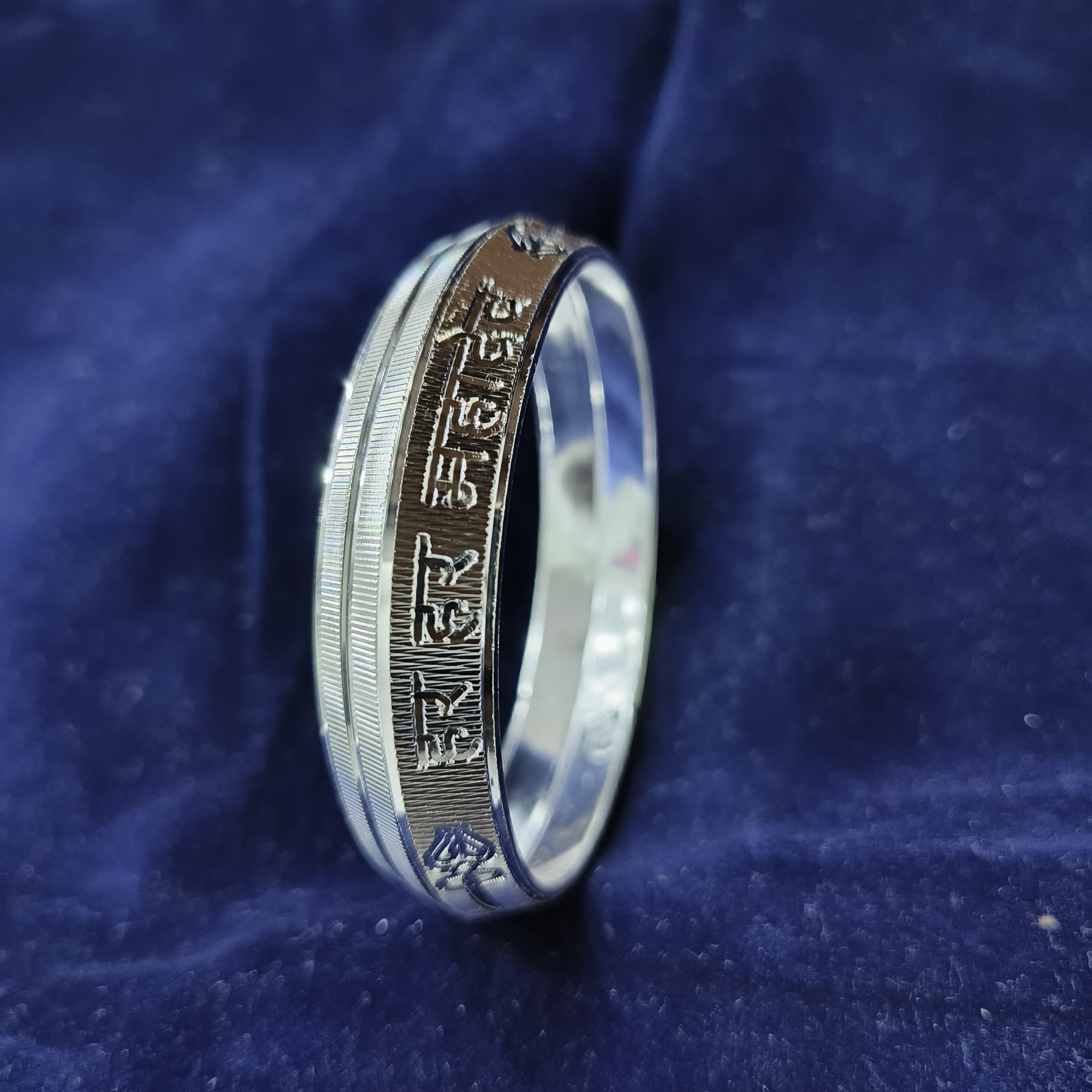 Multicolor Gemstone 925 Sterling Silver Couple Ring Chandi Ki Ring Catalog  SCR-01 at Rs 150/gram in Haridwar