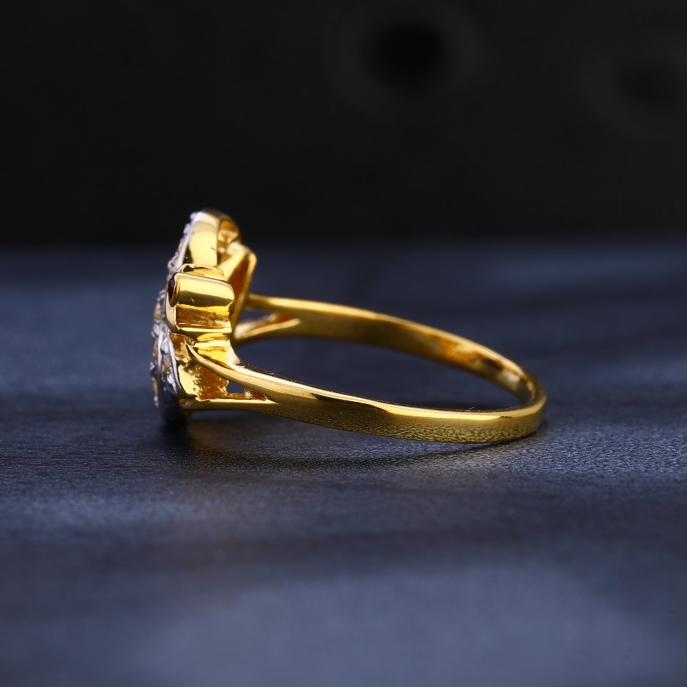 916 Cz Gold Hallmark Designer Women's Ring LR1078