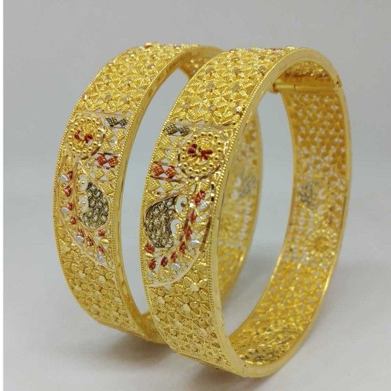 22 KT GOLD CULCUTTI BANGLE