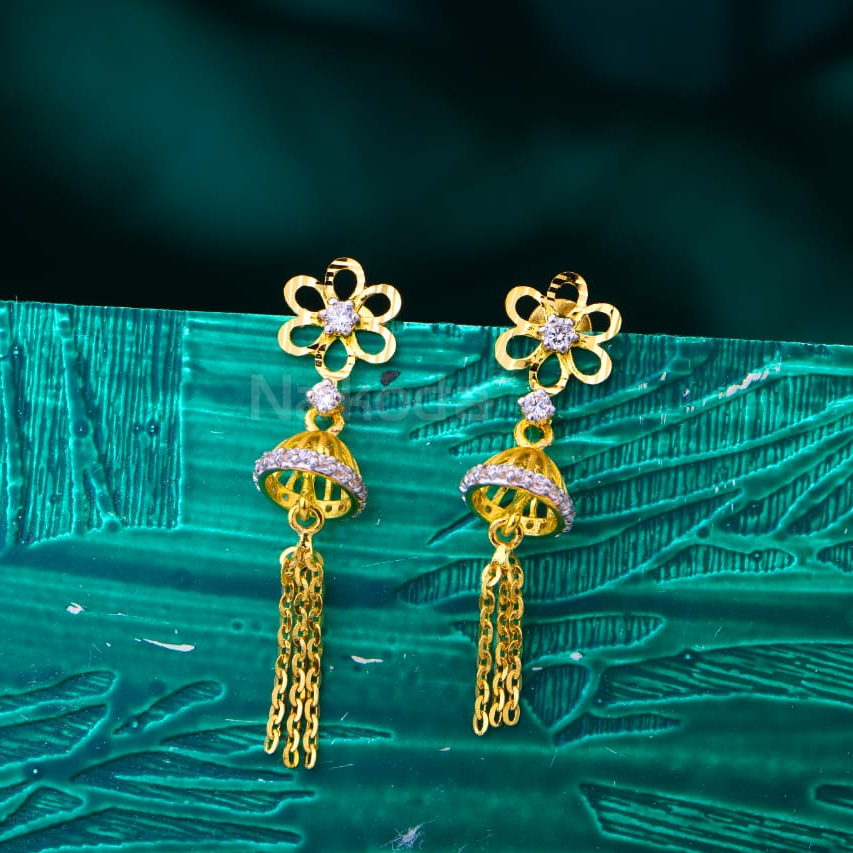 22KT Gold Ladies Stylish Jhummar Earrings LJE451