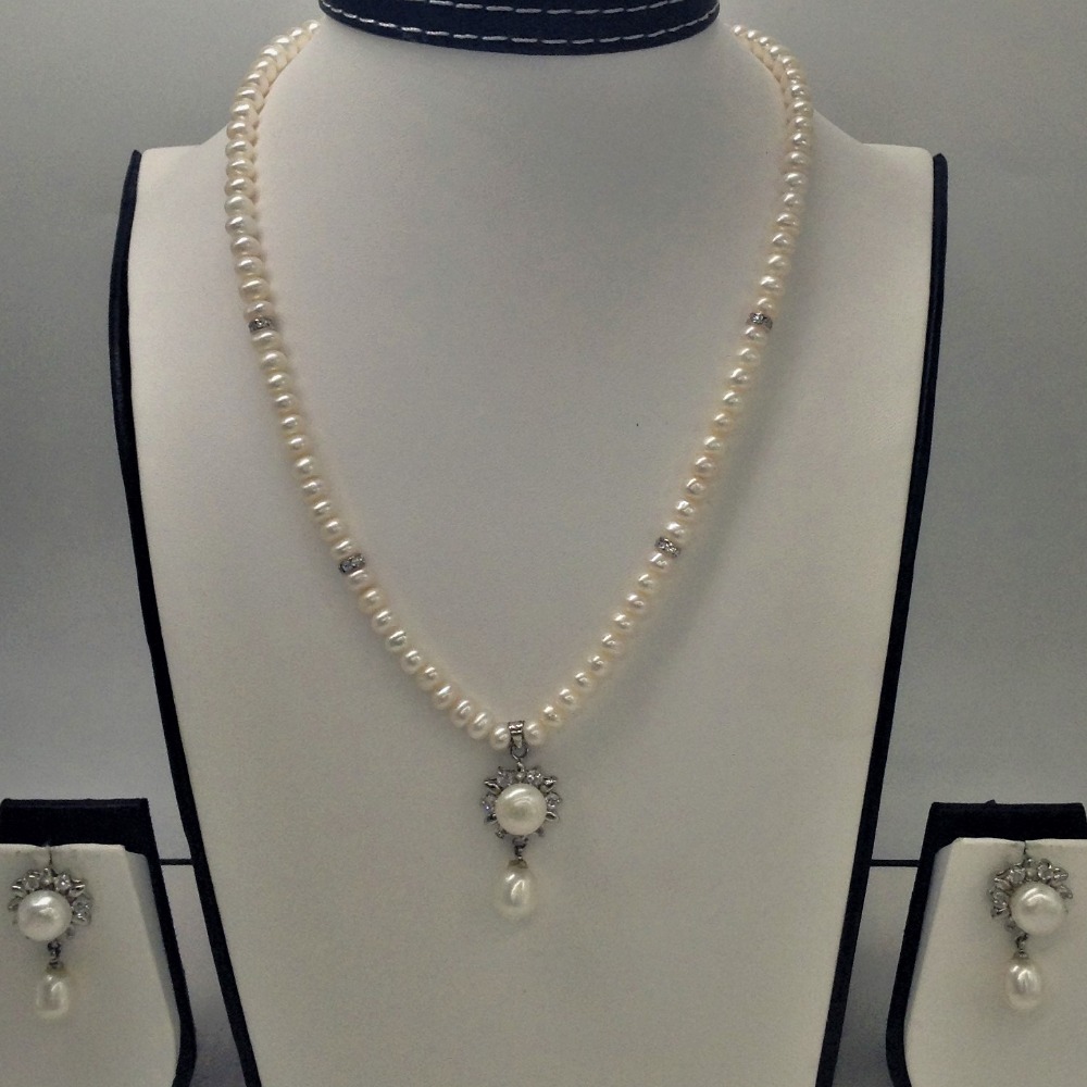 White cz and pearls pendent set with flat pearls mala jps0152