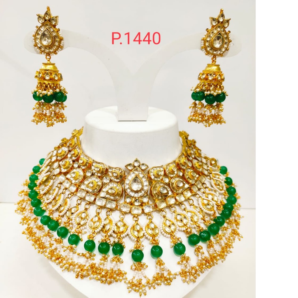 Green(emerald) bead & pearl gold plated wedding kundan choker necklace set 1250
