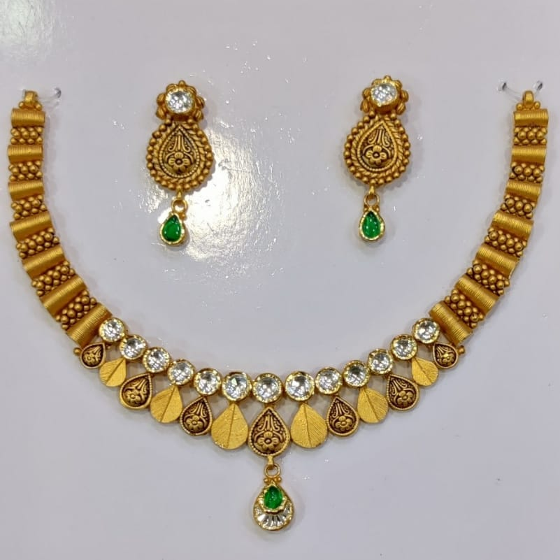 22K(916)Gold Ladies Antique Necklace Set