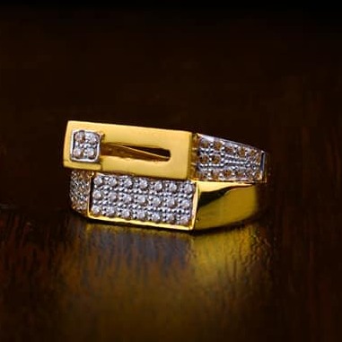 916 Gold Gents Ring 0013