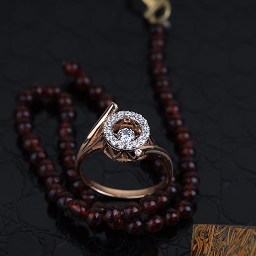 18k Gold Round  Cz ladies ring