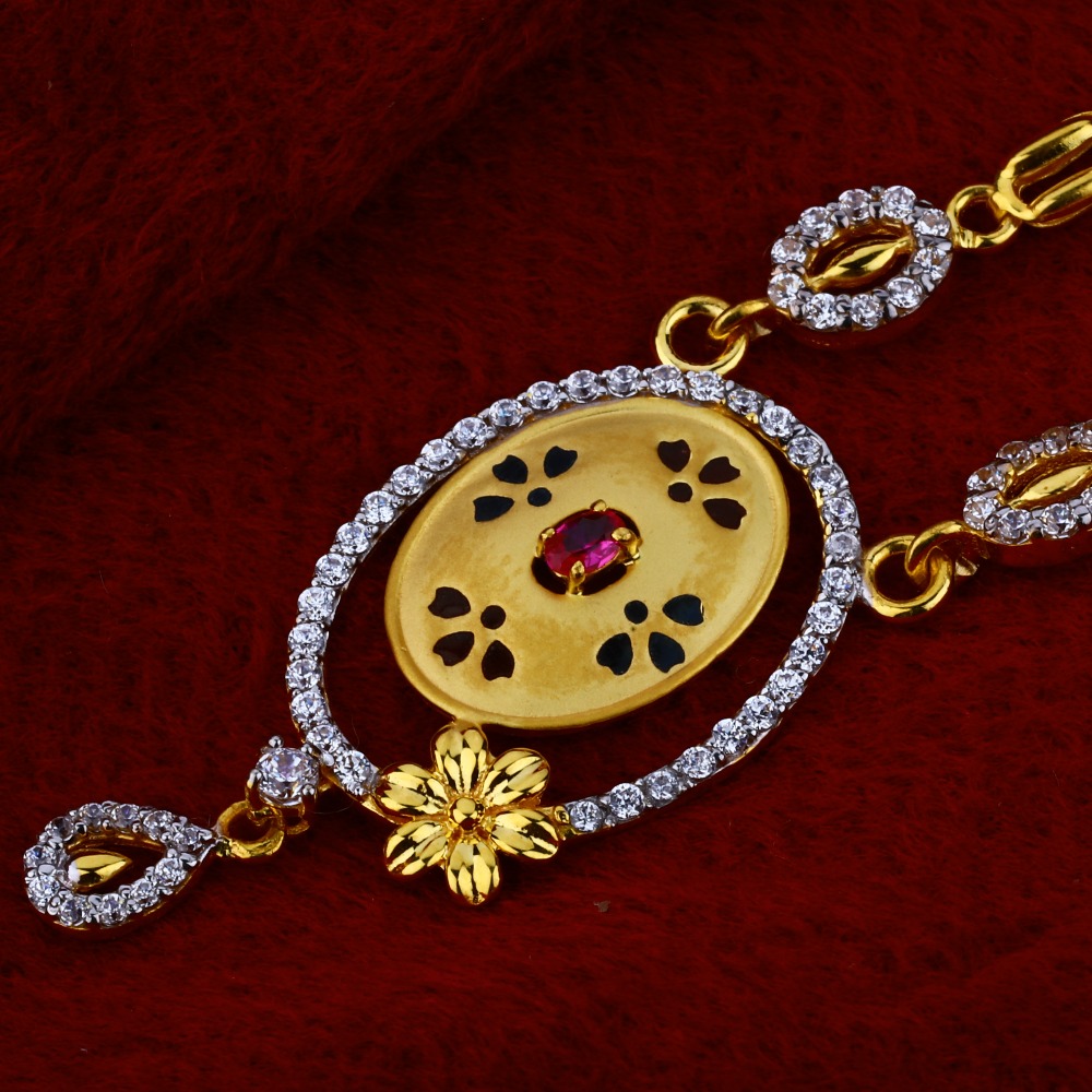 916 Gold Ladies  Hallmark Designer  Chain Necklace CN20