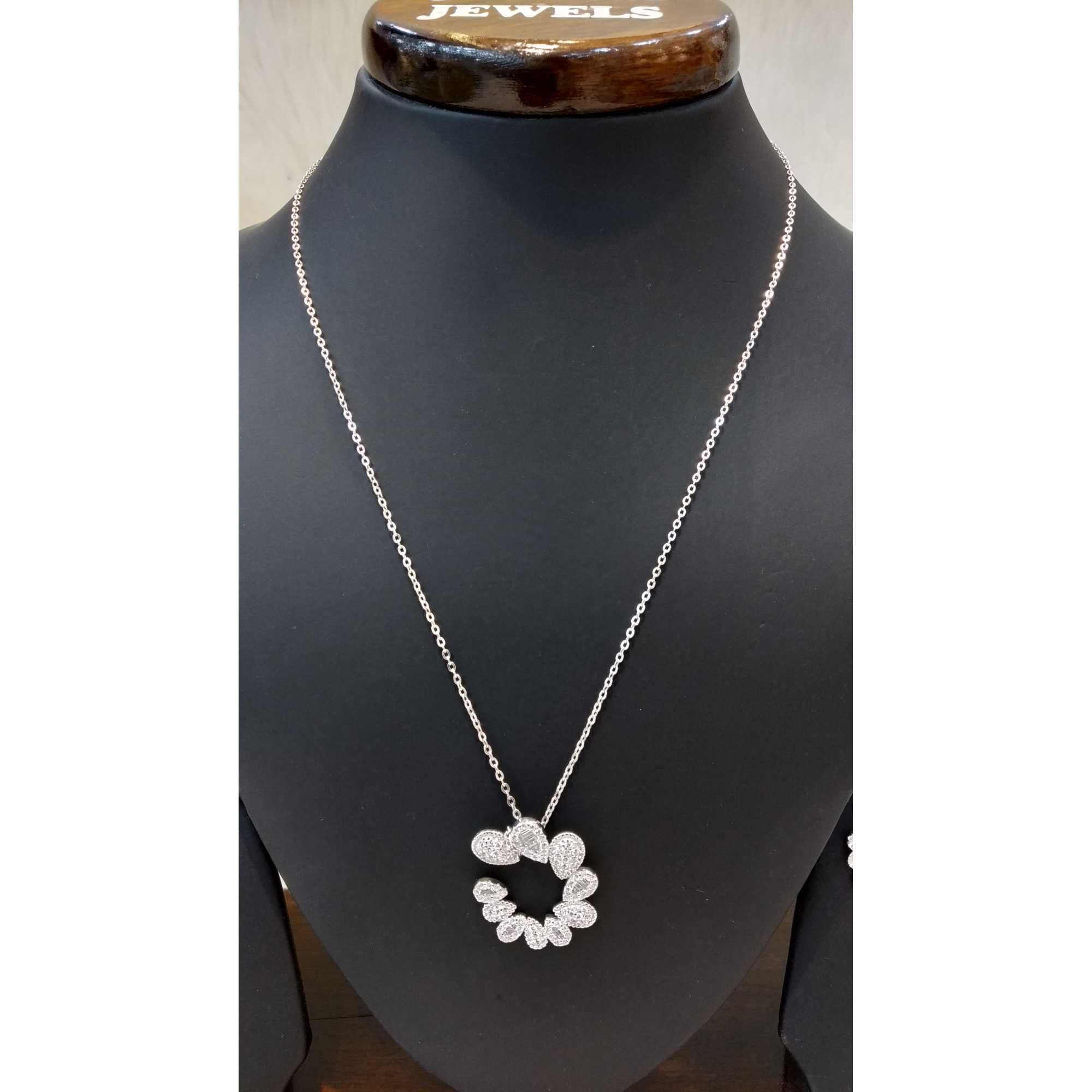 925 sterling silver ad  diamond necklace