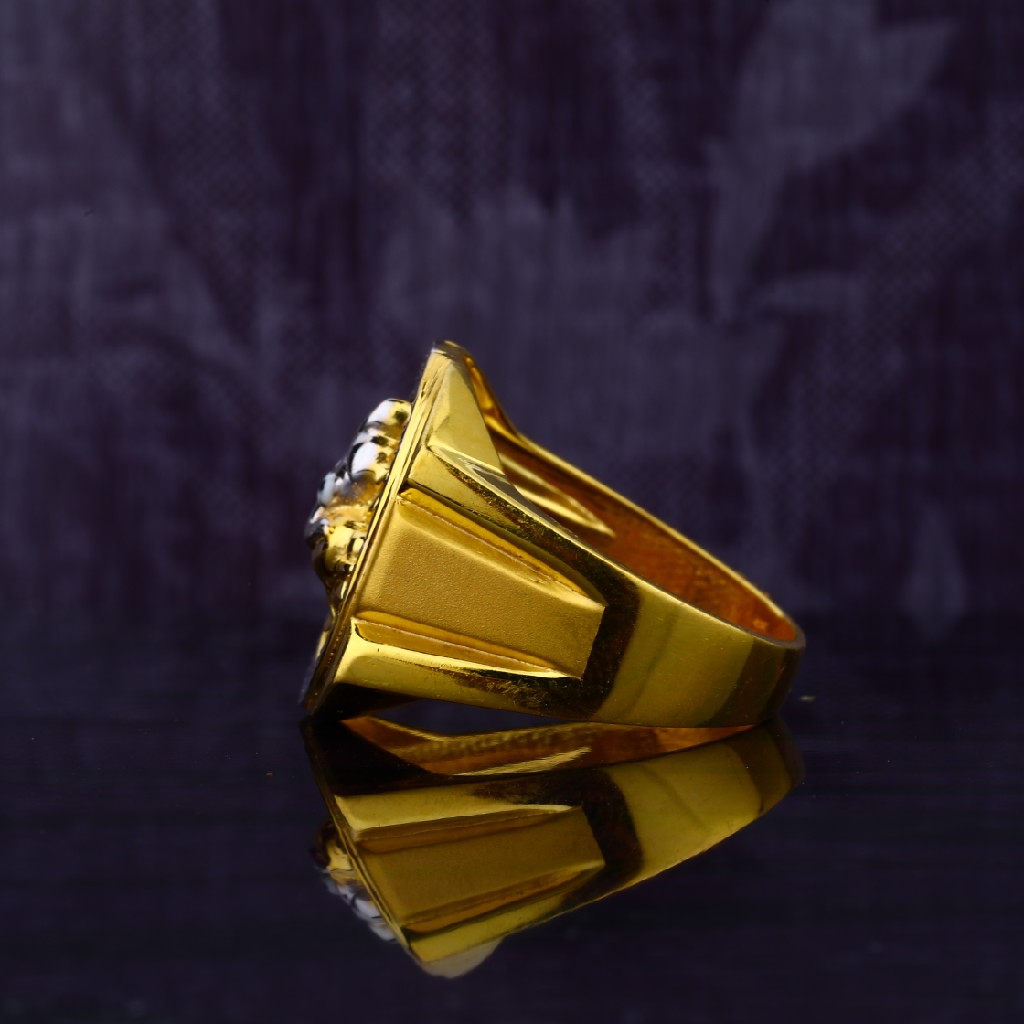 Maharaja Ring 916HM. Available @jewellersmb Contact 7019539776 DM/Watsapp  for Details . #gold #trendingreels #karnataka #kerala… | Instagram