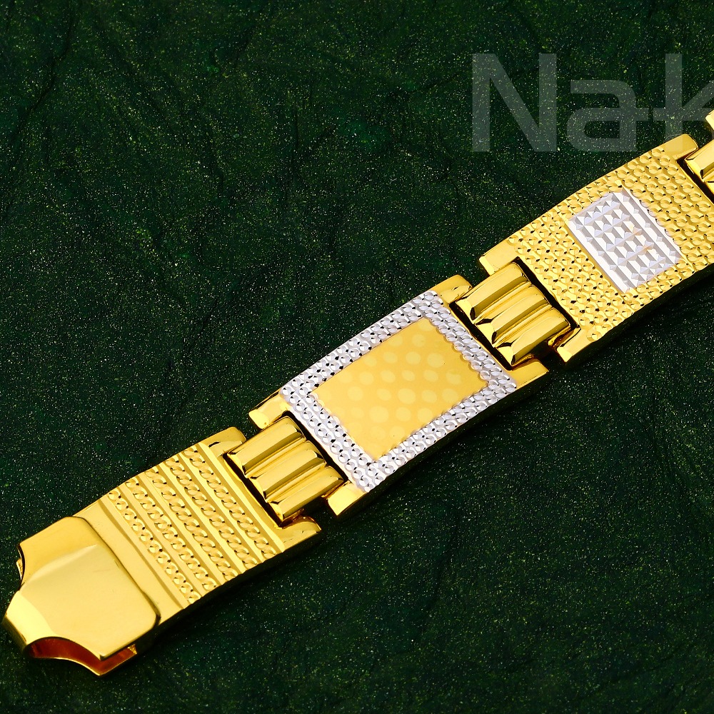 916 Gold  Men's Gorgeous Casting Bracelet MCB134