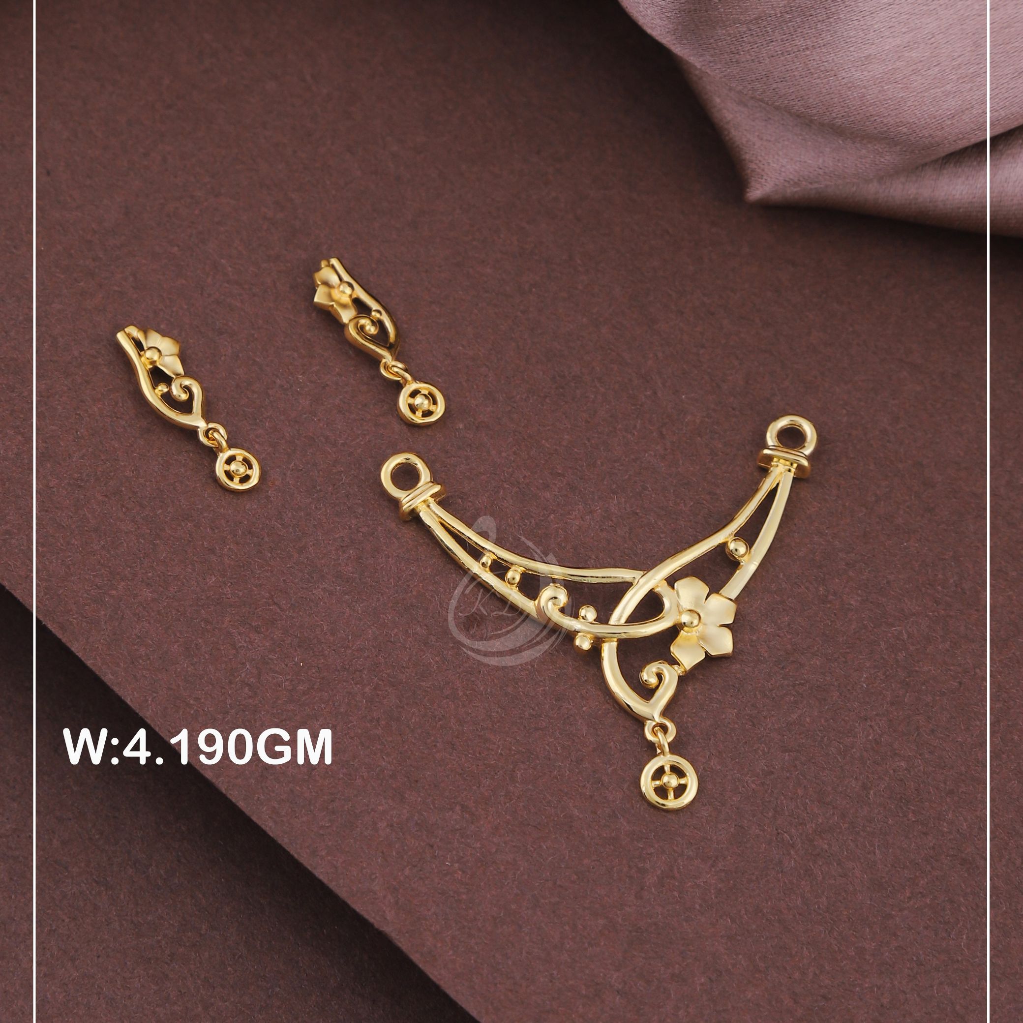 916 Gold Elegant Pendant Set PS11
