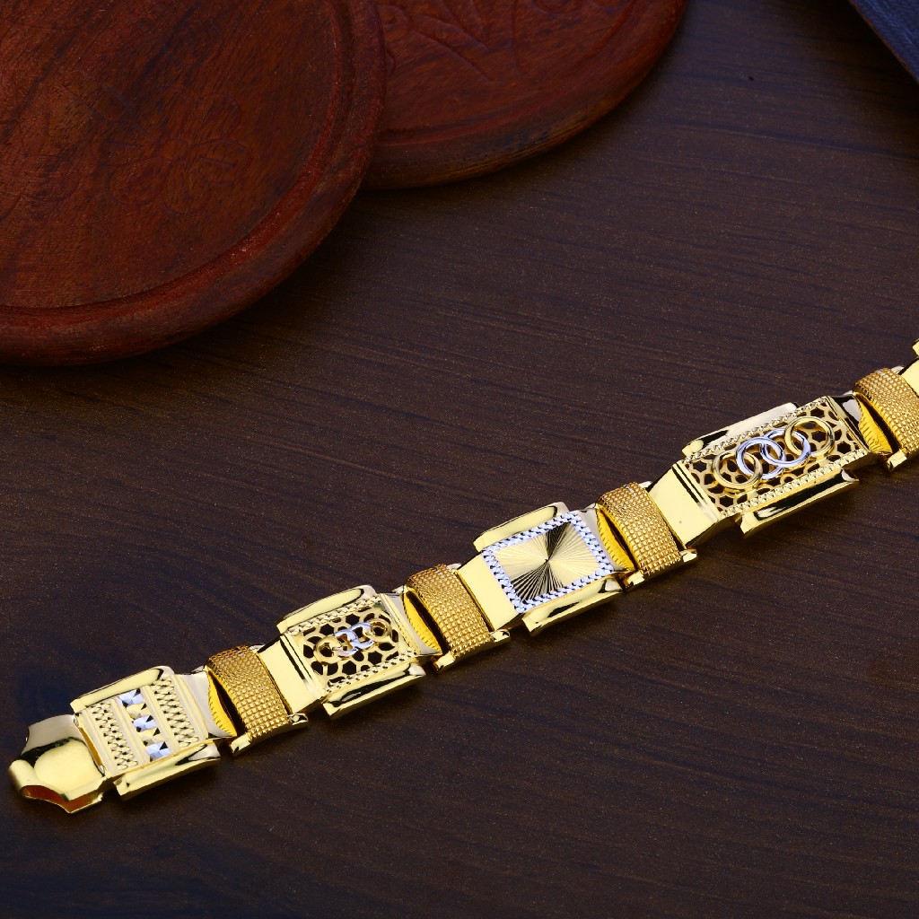 Mens Daily Wear Gold Plain Bracelet-MPB122