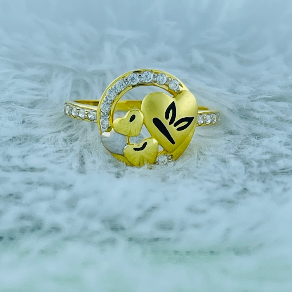 916 gold heart design ring