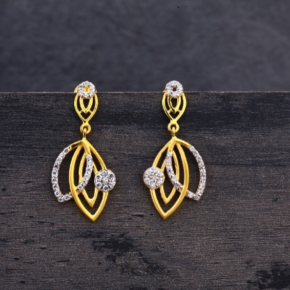 22 carat gold designer hallmark ladies earrings RH-LE607
