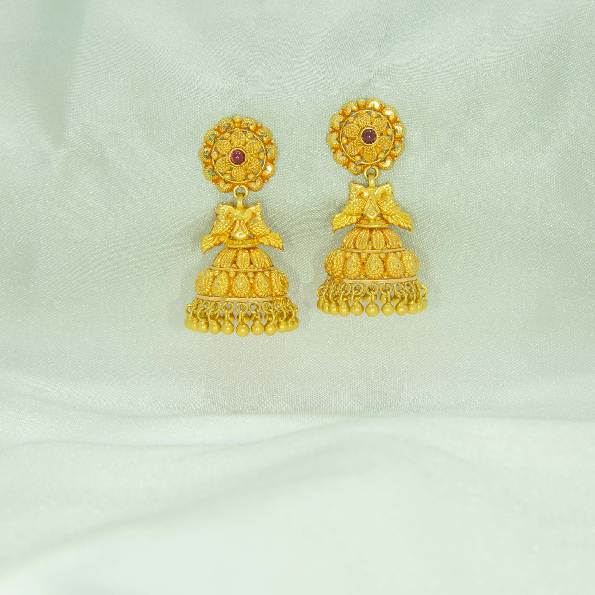 Buy quality Beautiful 22kt gold jhumka design in Pune