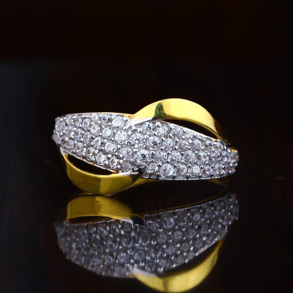 22KT Gold Beautiful Design Ring 
