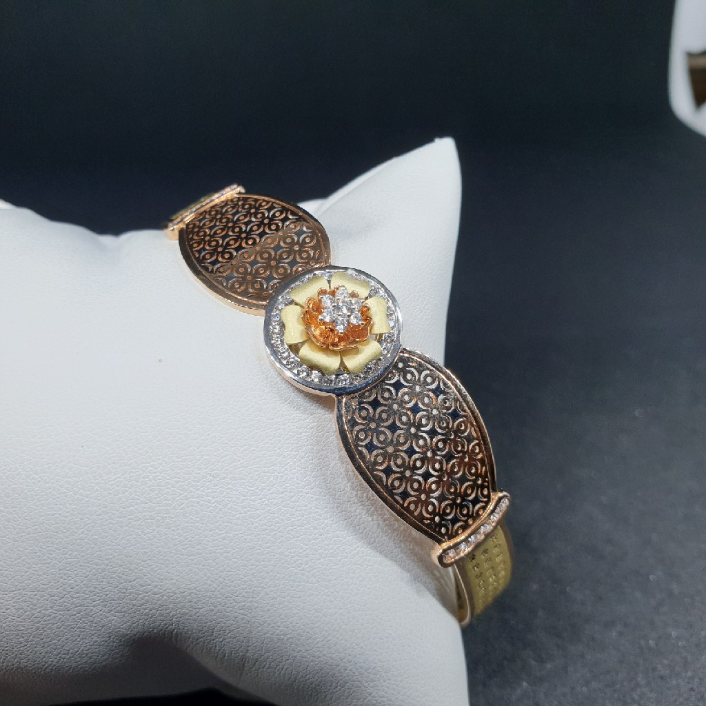 18k rose gold/ green gold ladies bracelet