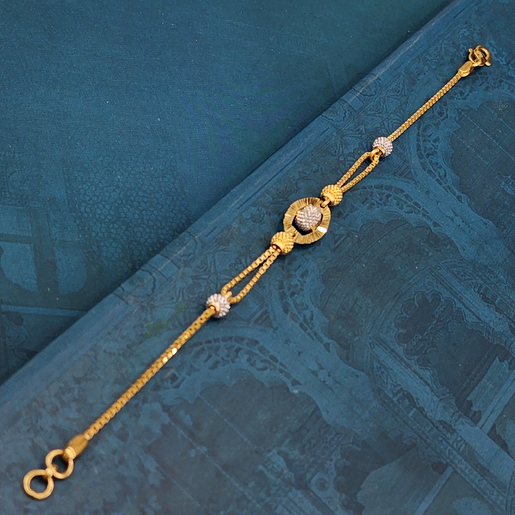 22K Gold Exclusive Ledies Bracelet