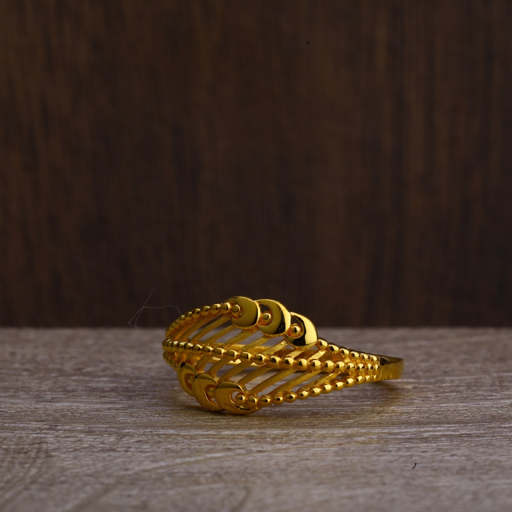 Manufacturer of 916 gold stylish plain ring lpr226 Jewelxy 167150