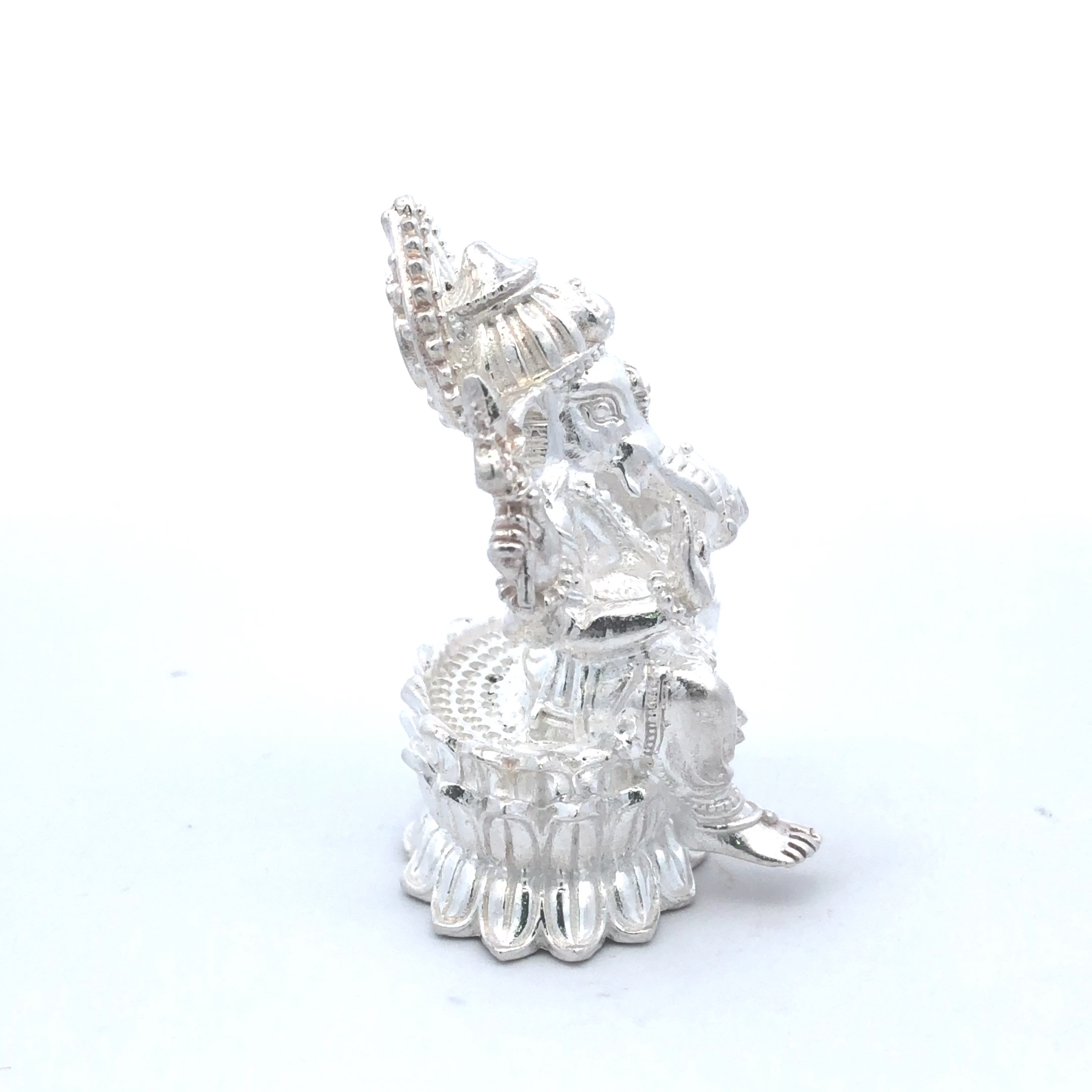 Pure silver ganesh idol for pooja