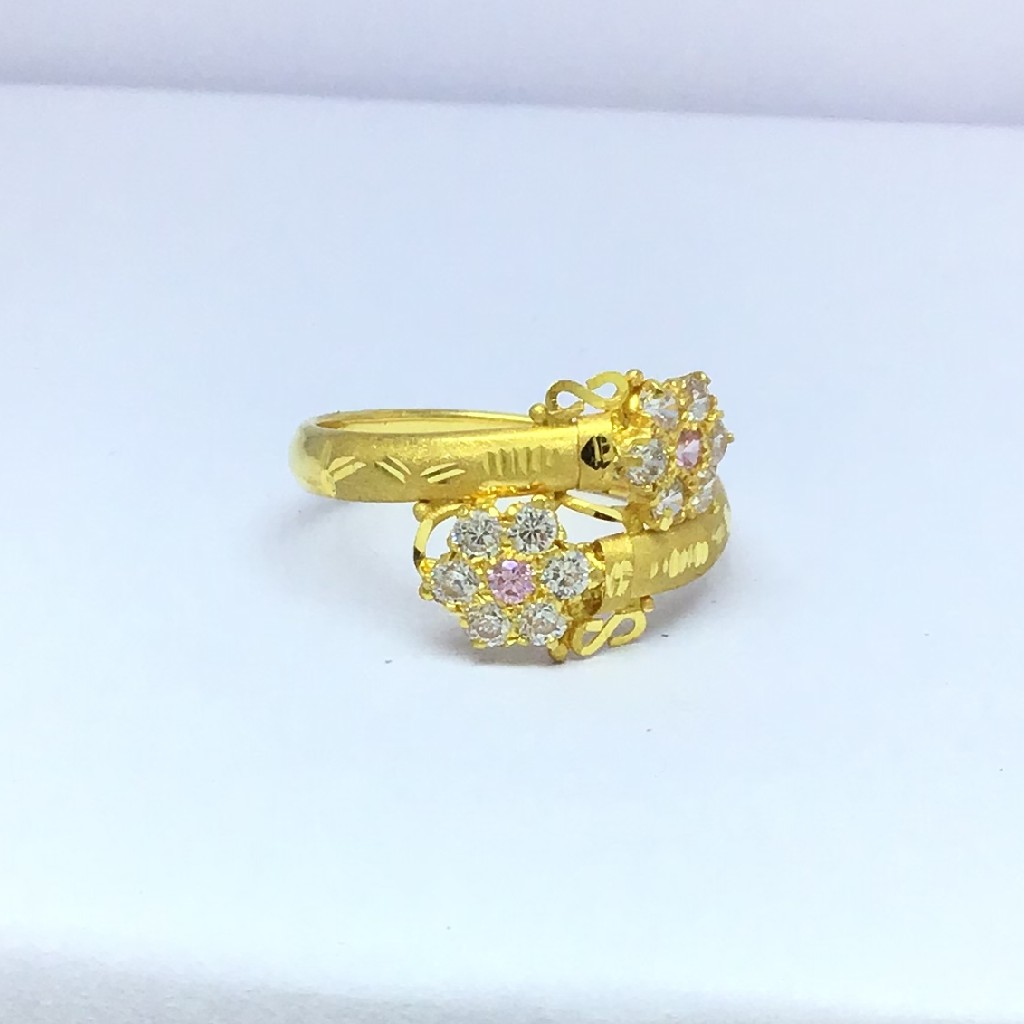 fancy flower ladies gold ring