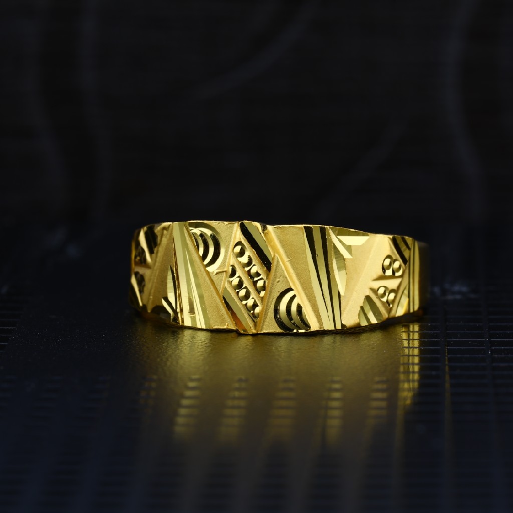 Buy quality Men's Exclusive 22K Plain Casting Gold Ring- MPR35 in Ahmedabad