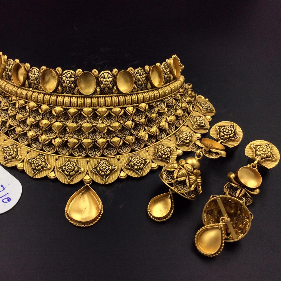 Buy quality 22k gold Multiple Flower 