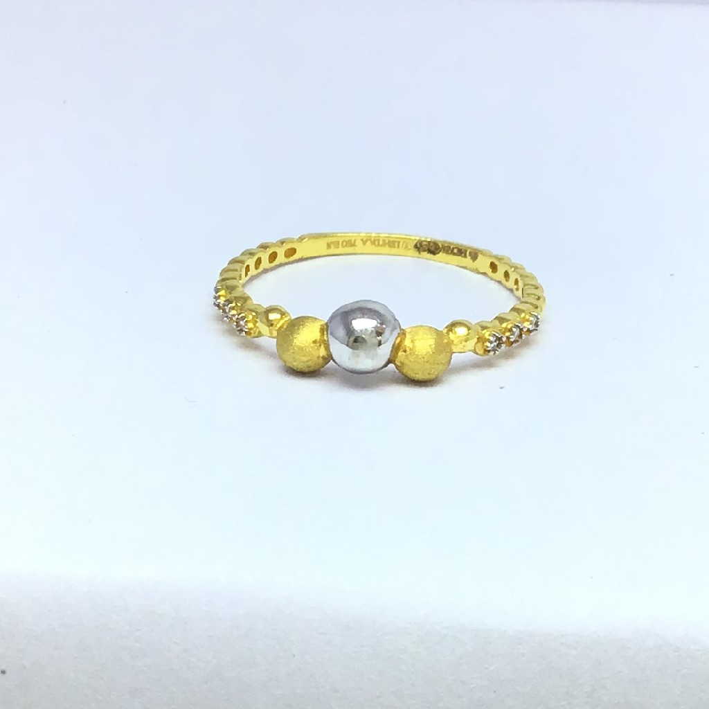 slim fancy ladies gold ring