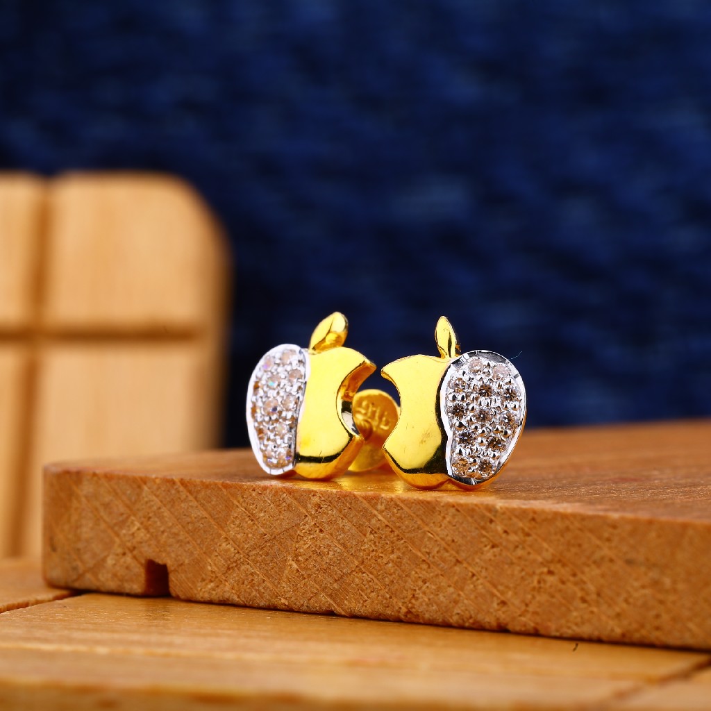 22kt Gold Sizzling Earring ME08