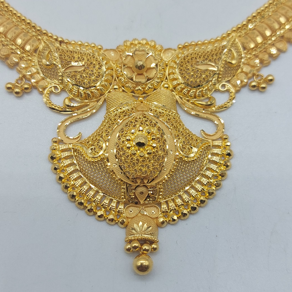 Gold Necklace Set With Tops