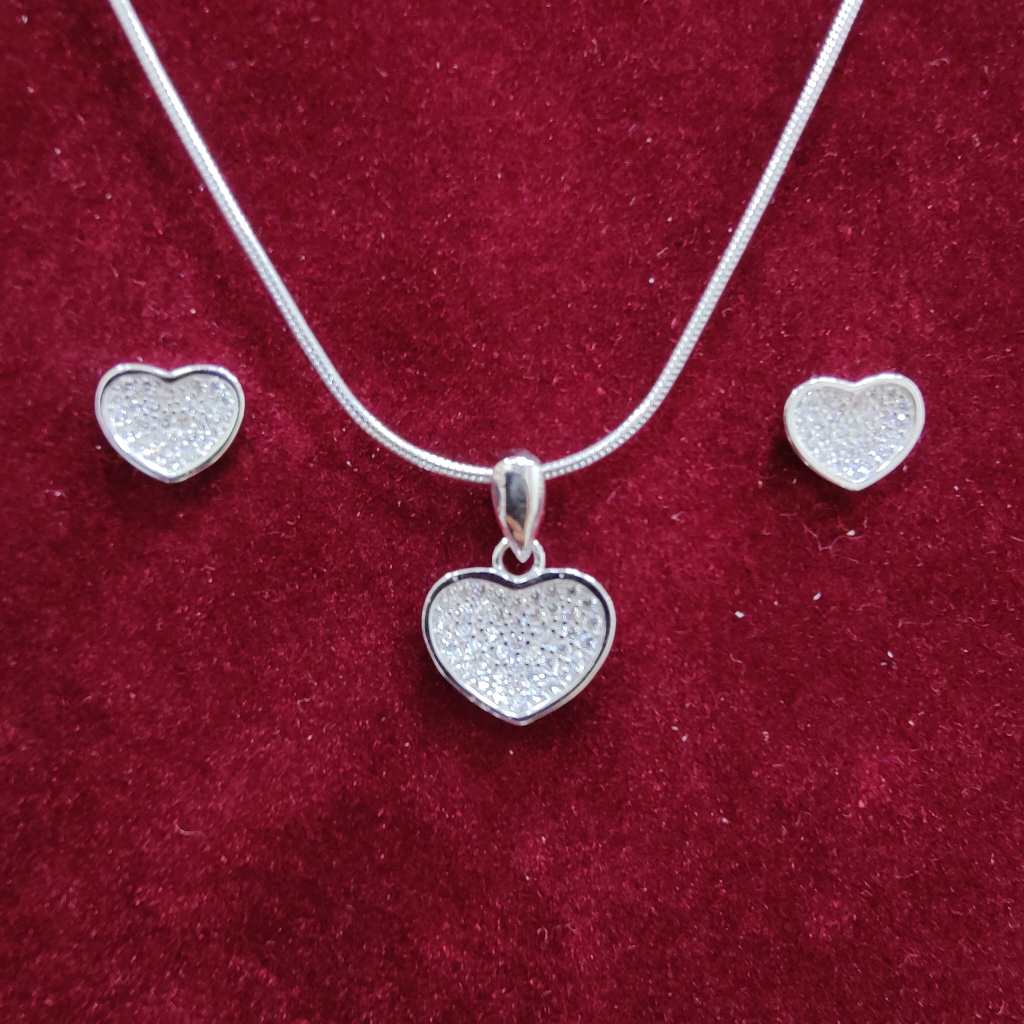 925 silver heart shape diamond chain pendant set