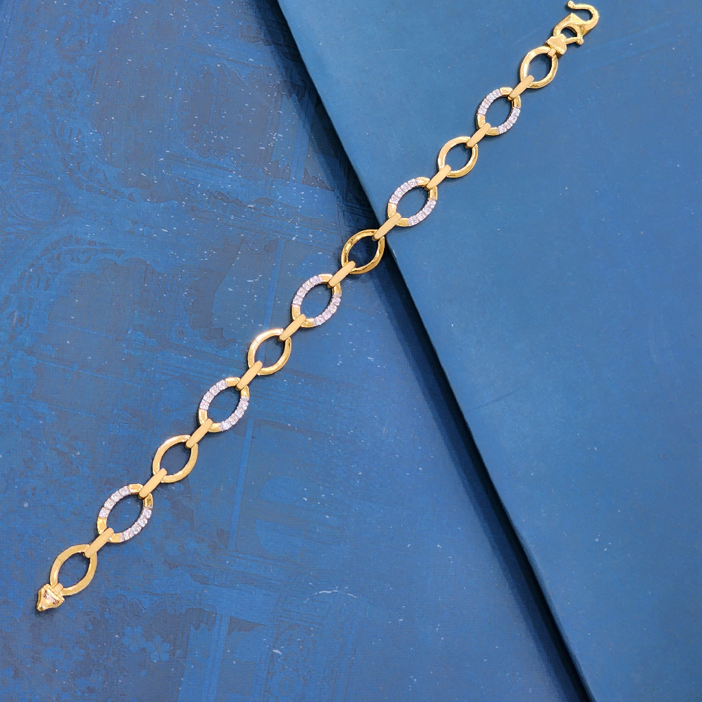 22K Gold Exclusive Design Bracelet.