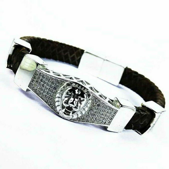 New 925 Silver Gents Leather Bracelet