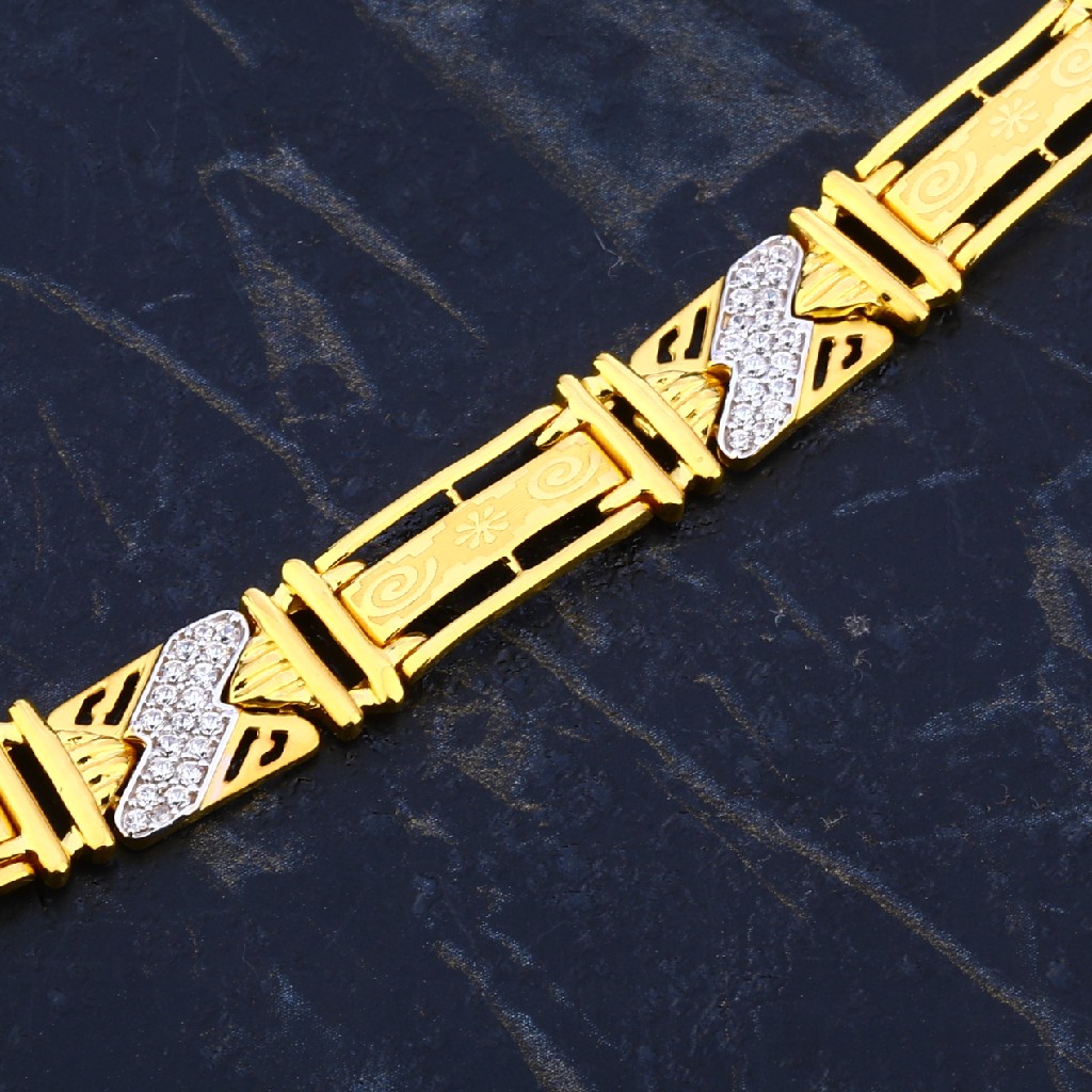 22ct Gold Fancy Designer Bracelet MCB82