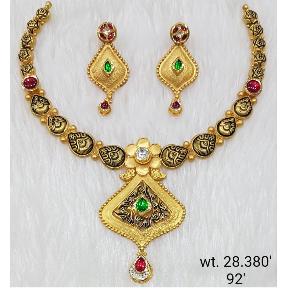 22k Gold Red And Green Stone Necklace Set