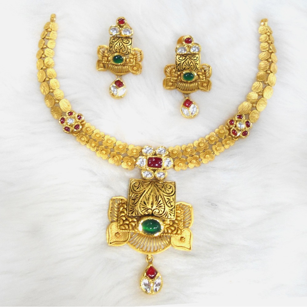 916 Gold Antique Traditional Necklace Set RHJ-5582